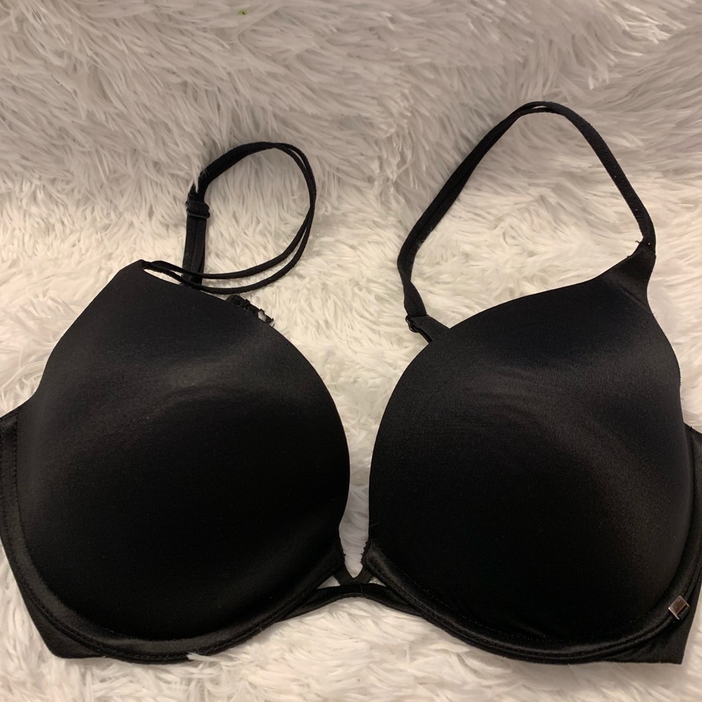 Victoria’s Secret Very Sexy Push-up 32D